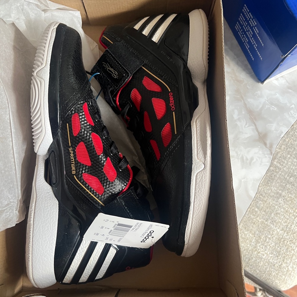 Adidas Adizero d rose 2 size 8.5